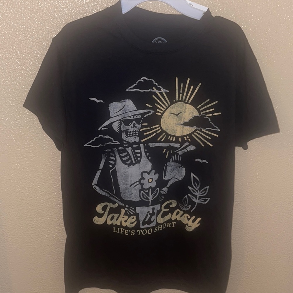 Black graphic tee